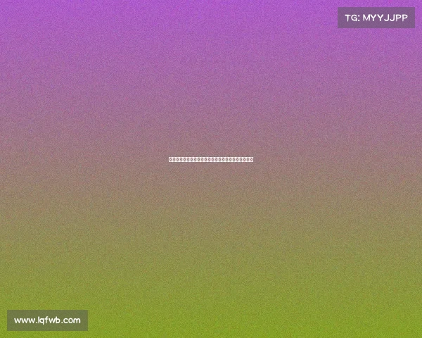 飞机延误引发骗局：女子被骗，警方全力追捕涉案人员